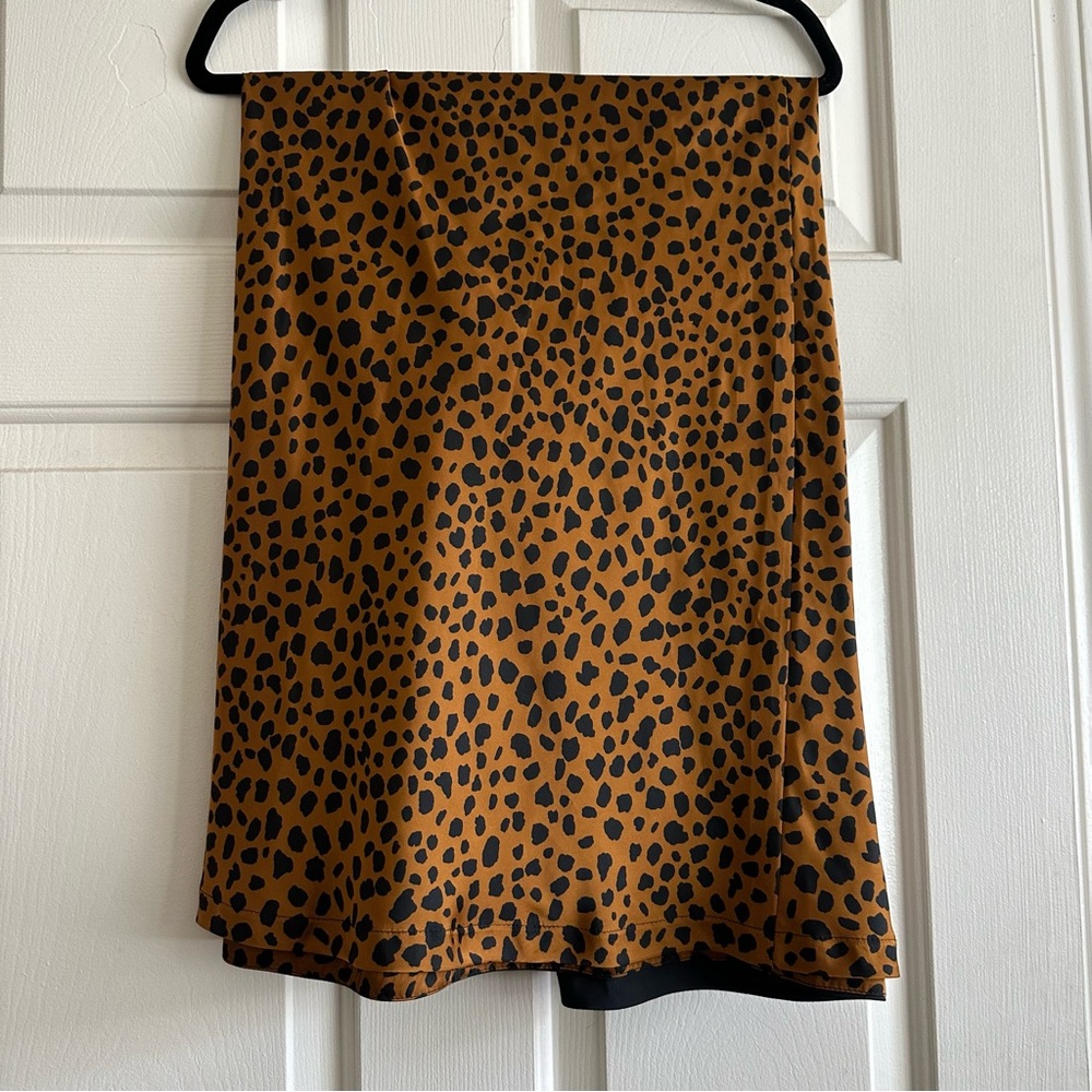 Vetta The Reversible Satin Midi Skirt Size: L